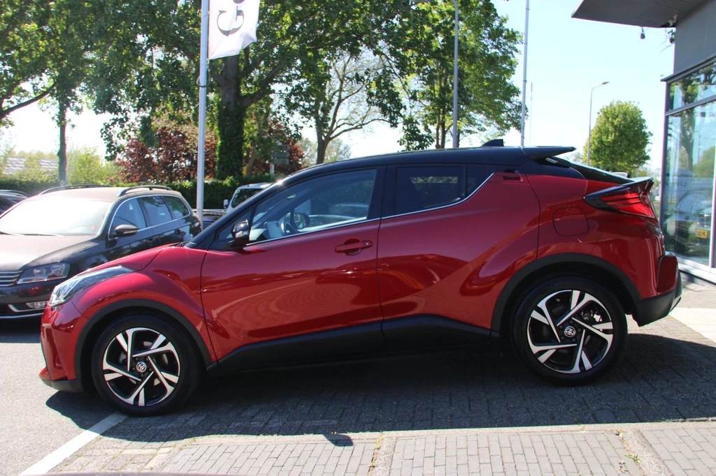 Toyota C-HR – foto 2