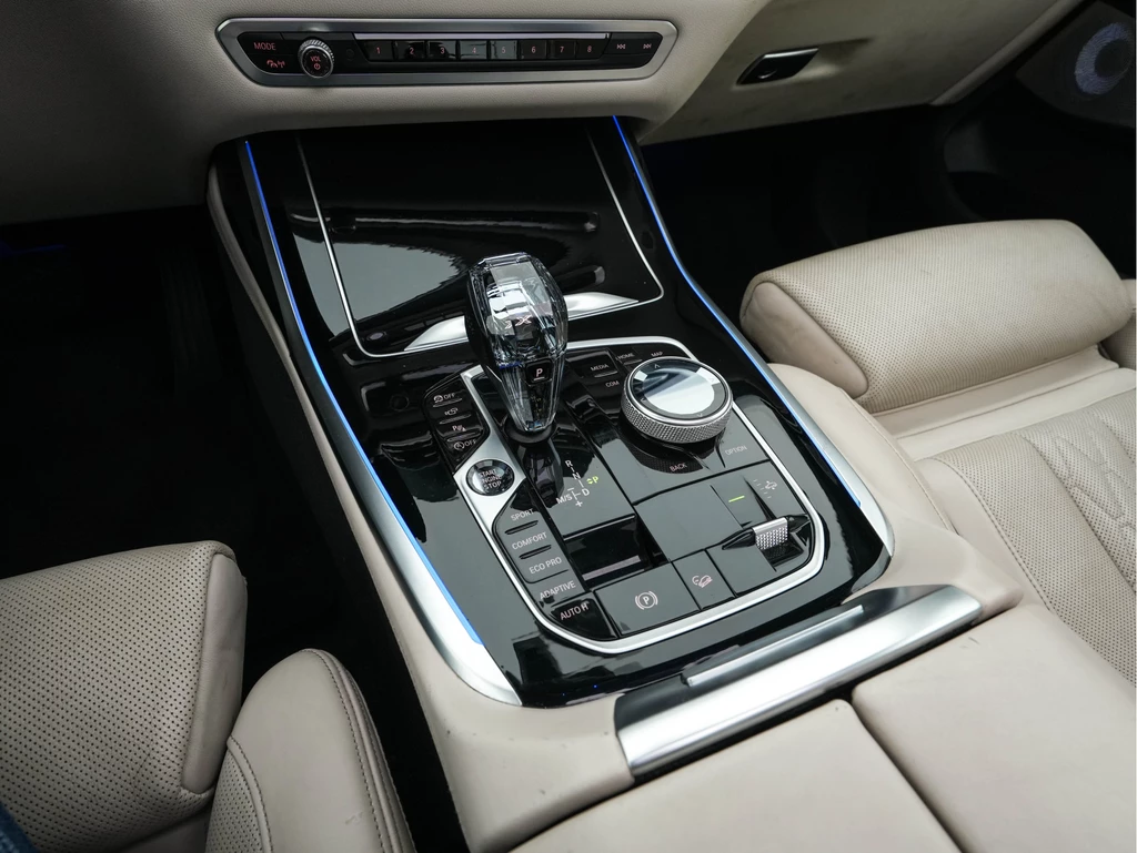 BMW X7 – foto 15