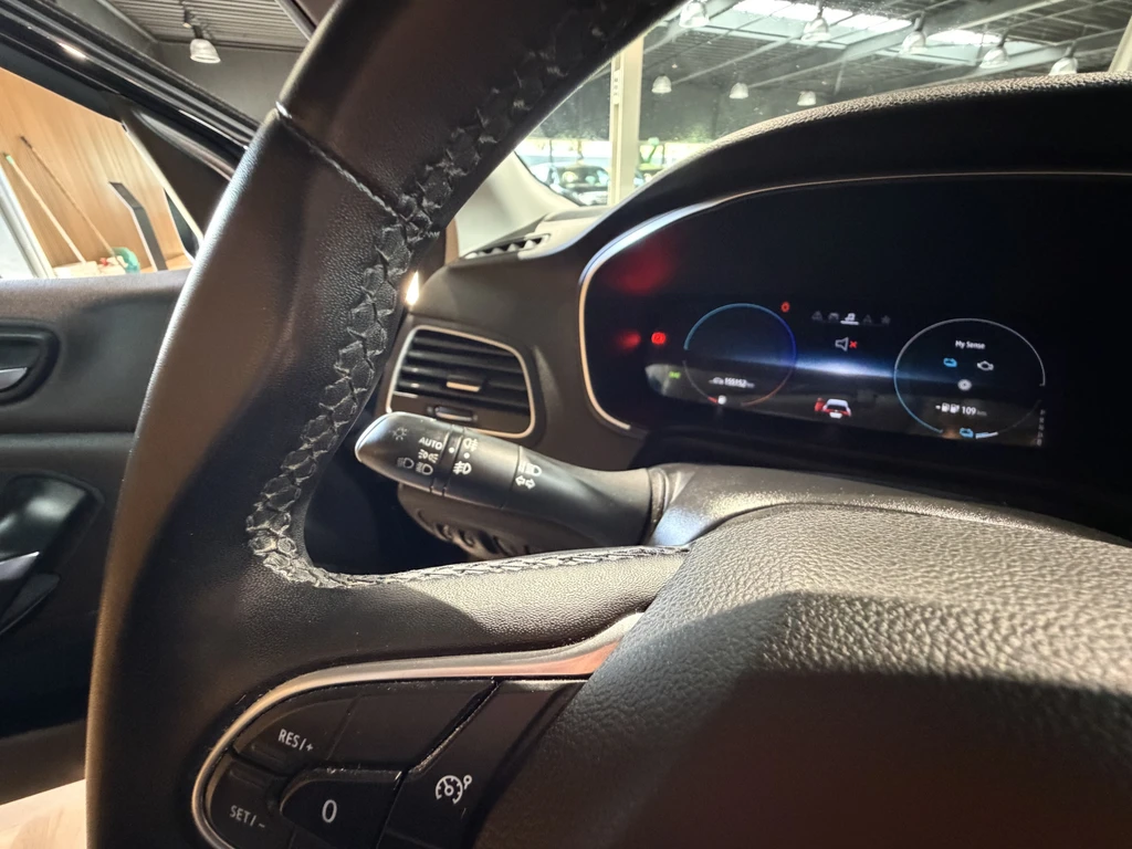 Renault Megane E-Tech – foto 28