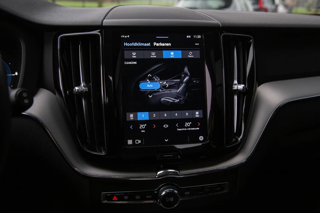 Volvo XC60 – foto 18
