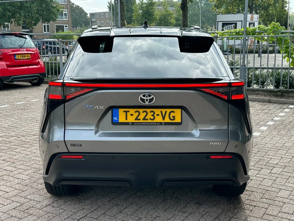 Toyota bZ4X – foto 4