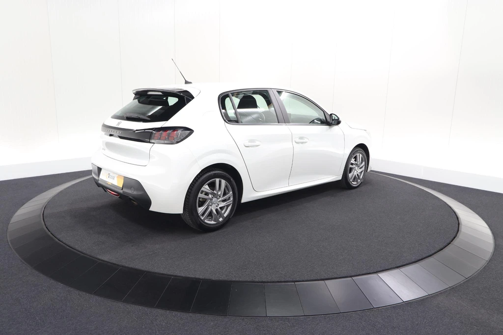 Peugeot 208 – foto 9