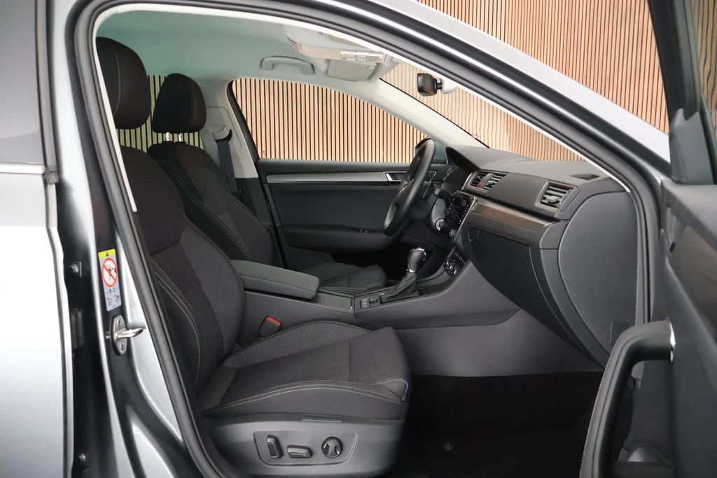 Škoda Superb – foto 12