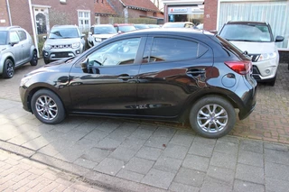 Mazda 2 – thumbnail 2