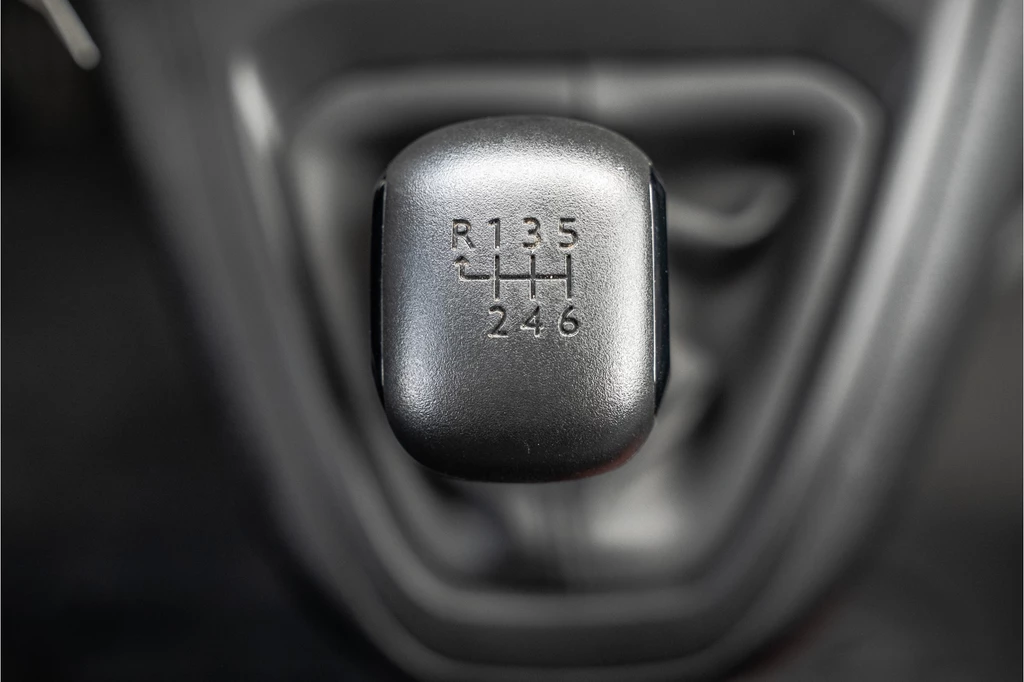 Opel Vivaro – foto 24