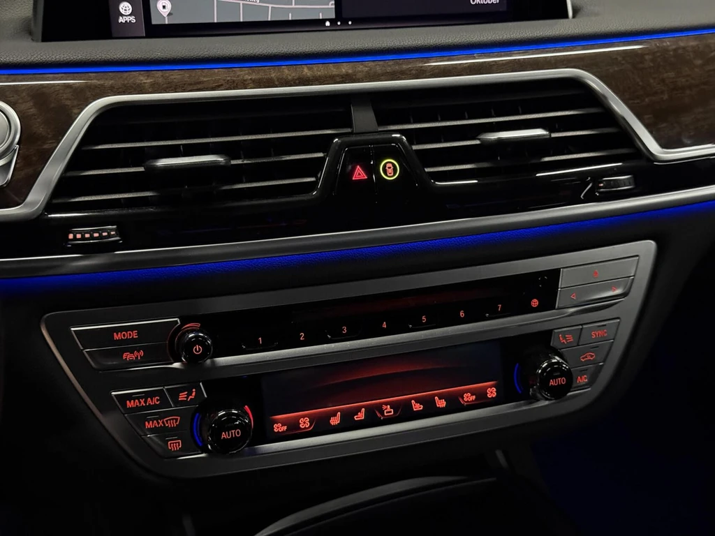 BMW 7 Serie – foto 32