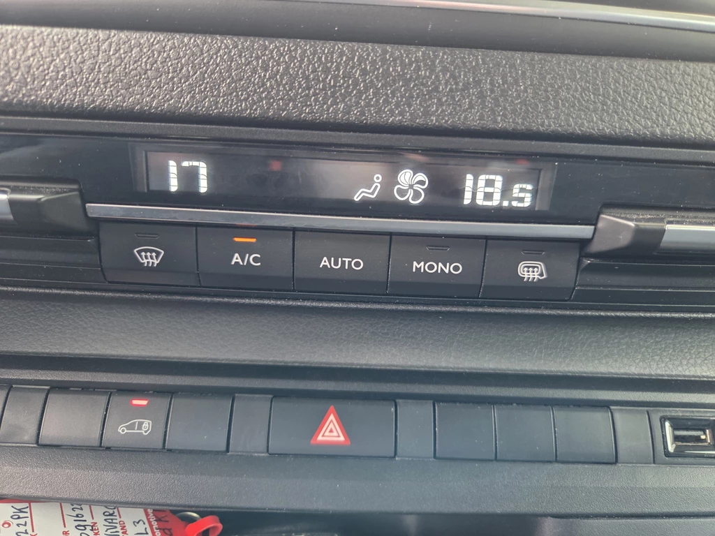 Opel Vivaro – foto 21