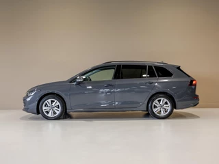 Volkswagen Golf – thumbnail 2