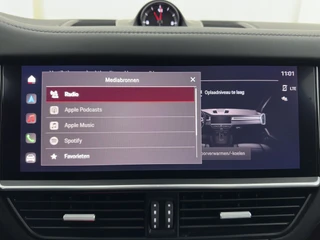 Porsche Cayenne – thumbnail 26