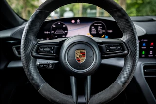 Porsche Taycan – thumbnail 13