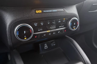 Ford Kuga – thumbnail 26