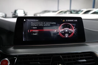 BMW M5 – thumbnail 20