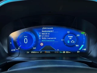 Ford Kuga – thumbnail 25