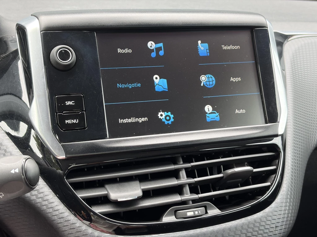 Peugeot 208 – foto 15