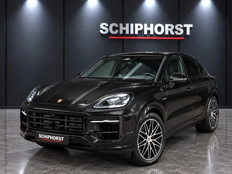 Porsche Cayenne Coupe 3.0 E-Hybride Sport Design Black Edition Sport-chrono Pakket-Soft Close -Bose