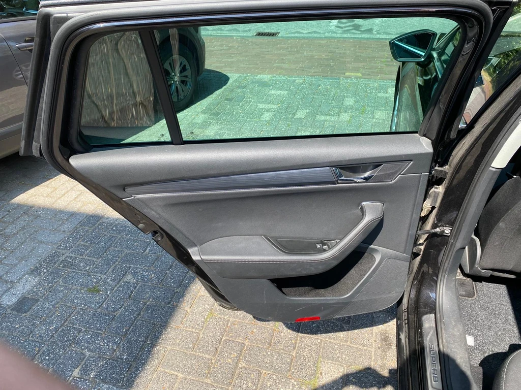 Škoda Superb – foto 38