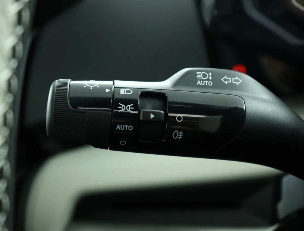 Kia EV4 – foto 24