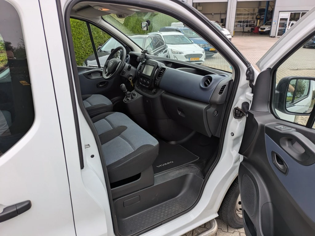 Opel Vivaro – foto 10