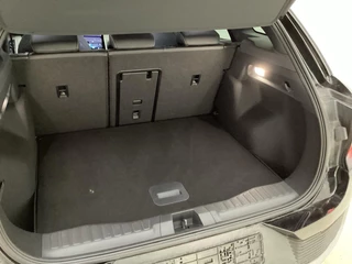 Ford Explorer – thumbnail 6