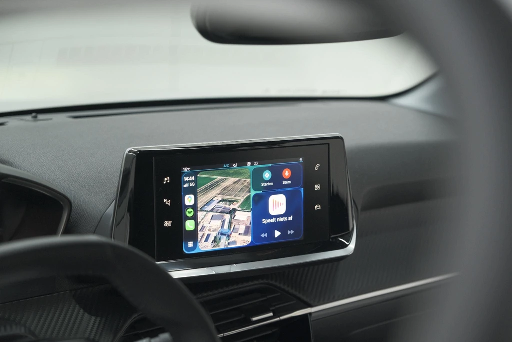 Peugeot 208 – foto 21