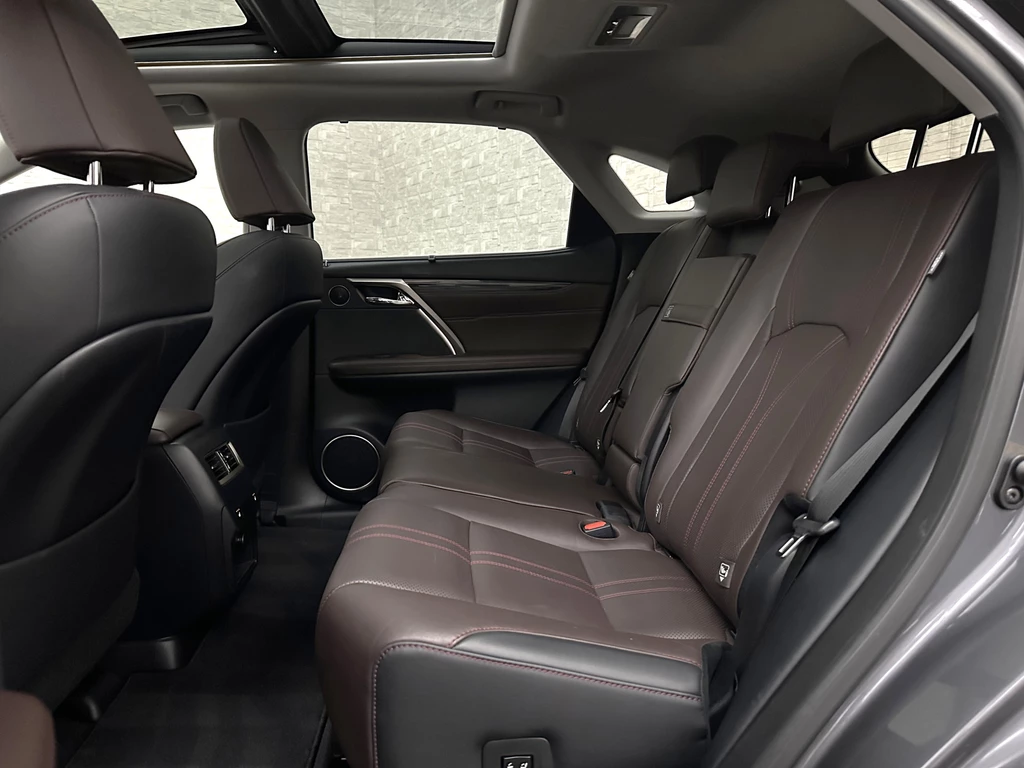 Lexus RX – foto 12