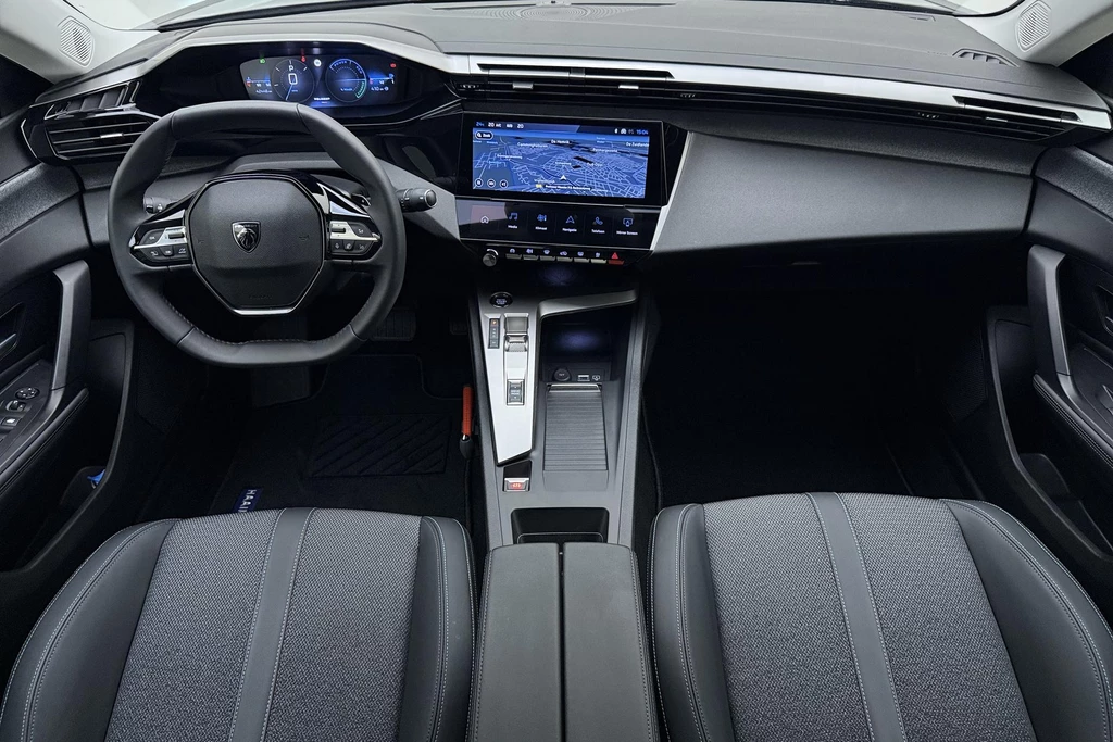 Peugeot 408 – foto 32