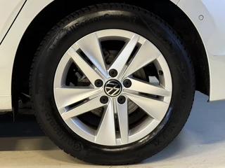 Volkswagen Golf – thumbnail 35