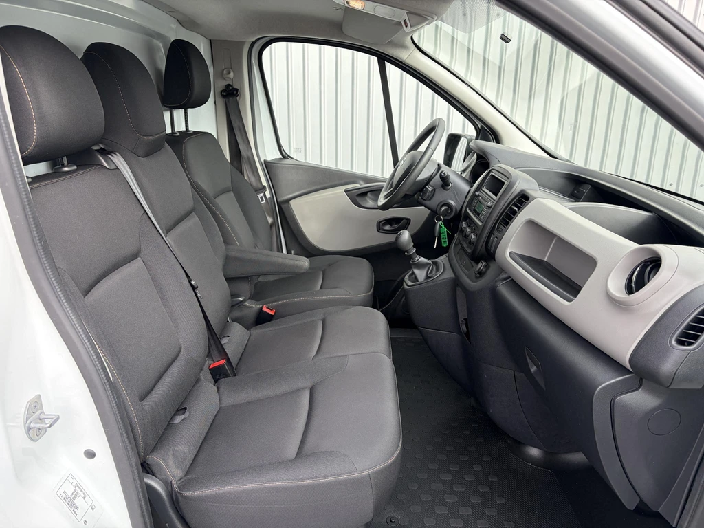 Nissan NV300 – foto 13