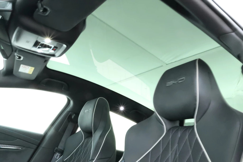 BYD SEAL – foto 39