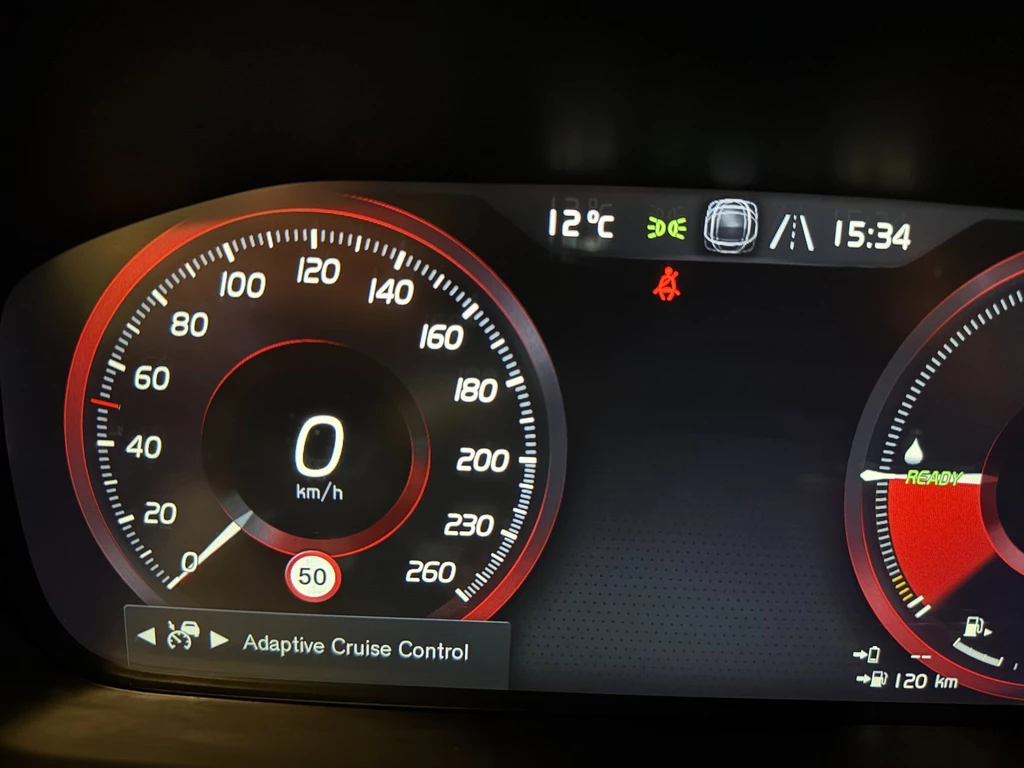 Volvo XC90 – foto 36