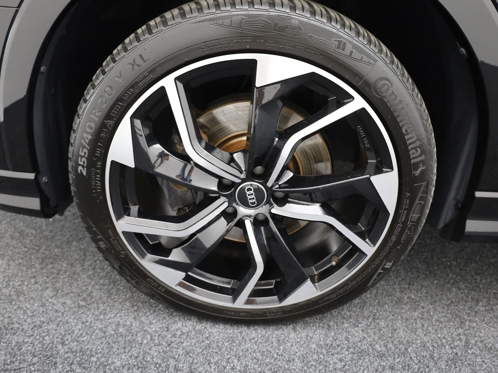 Audi Q3 – foto 32