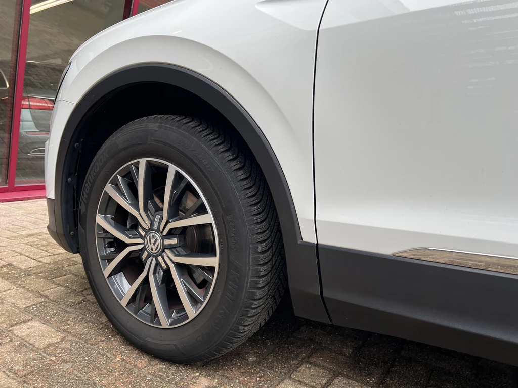 Volkswagen Tiguan – foto 7