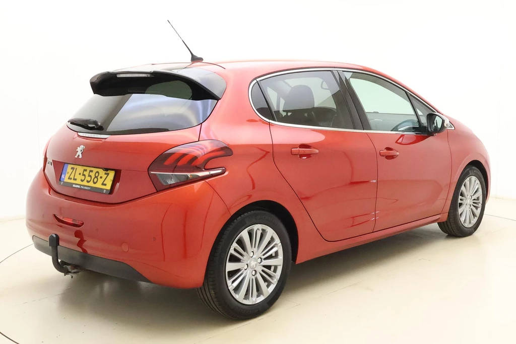 Peugeot 208 – foto 6