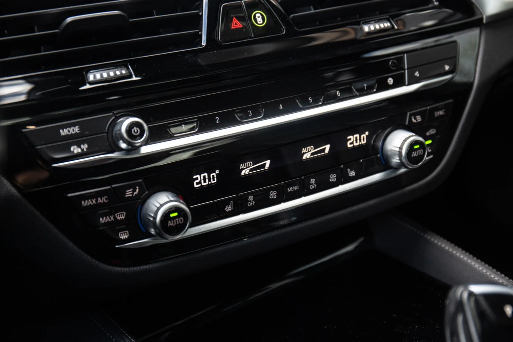 BMW 5 Serie – foto 13