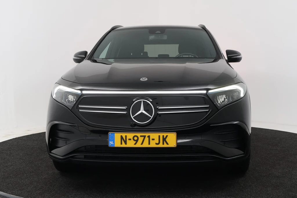 Mercedes-Benz EQA – foto 8