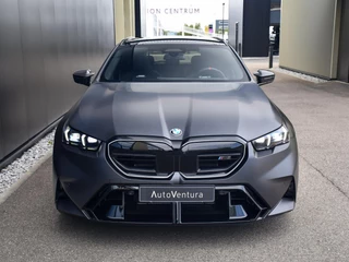 BMW M5 – thumbnail 9