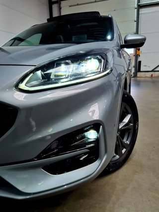 Ford Kuga – thumbnail 2