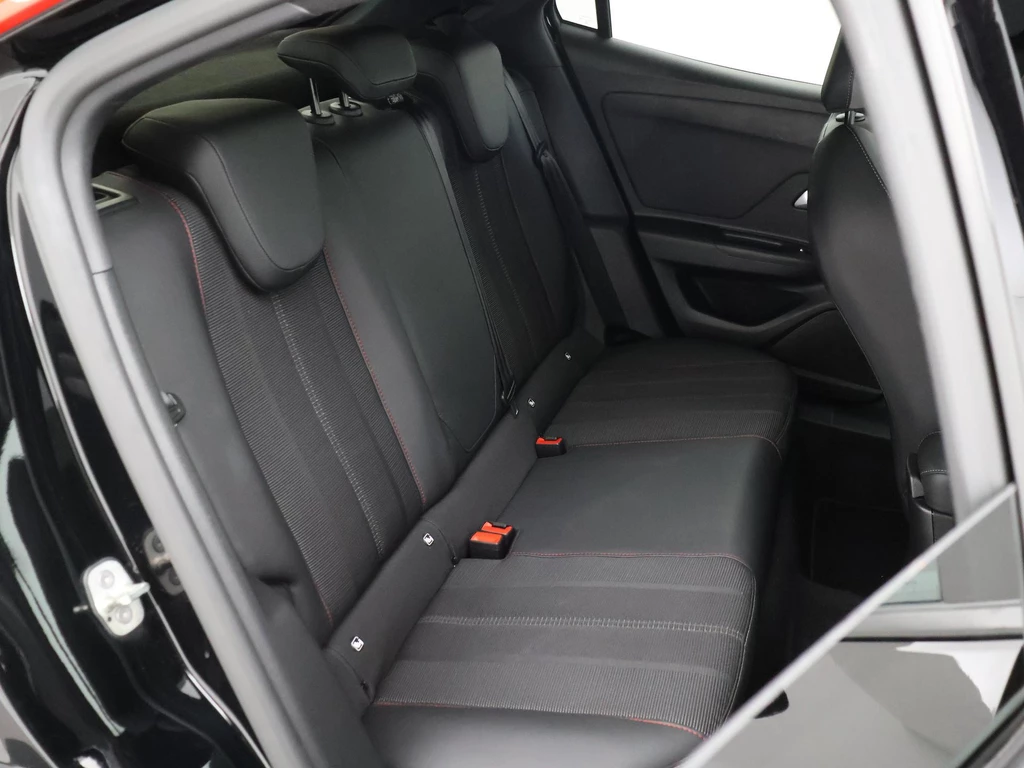 Opel Mokka-e – foto 11