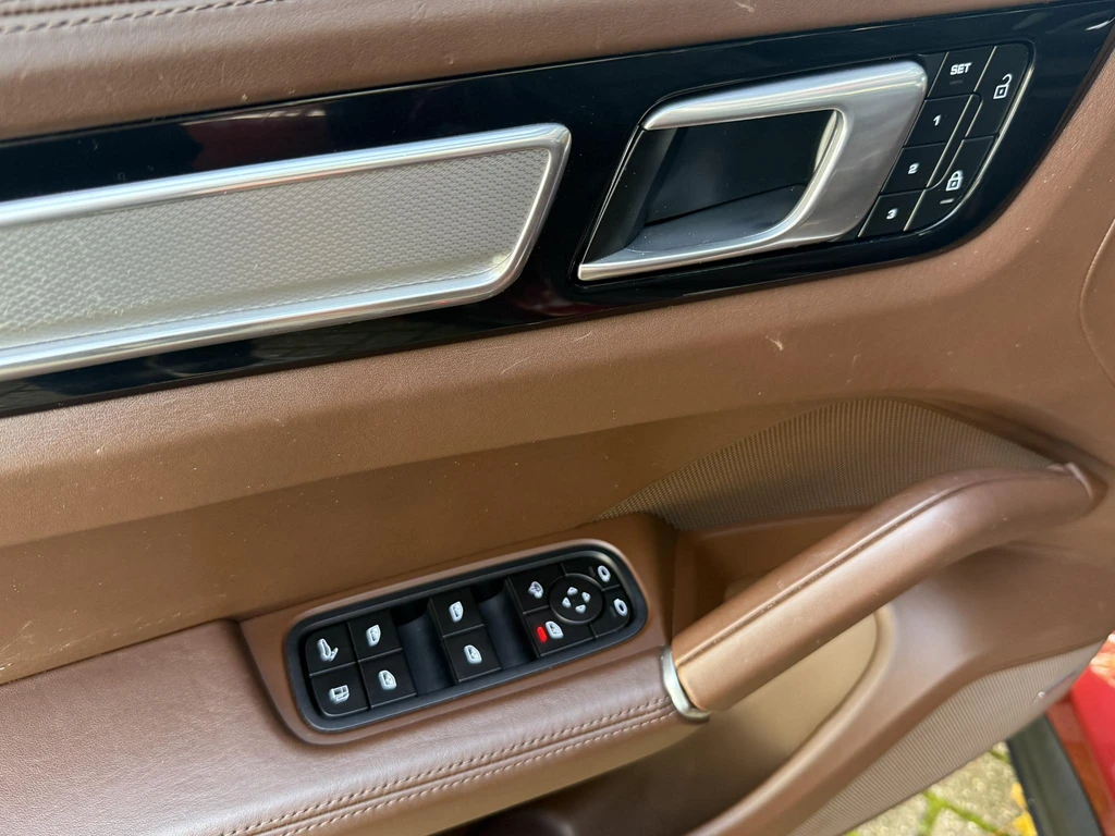 Porsche Cayenne – foto 19