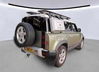 Land Rover Defender – thumbnail 3