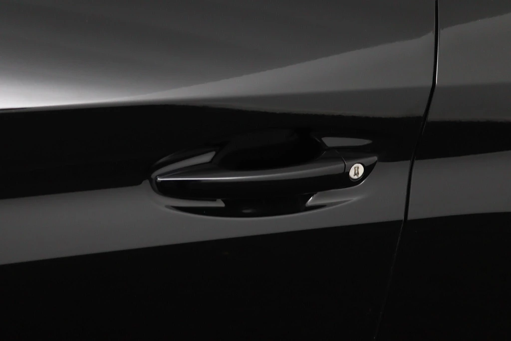 Peugeot e-208 – foto 34