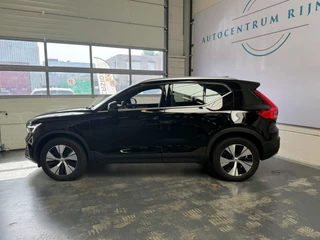 Volvo XC40 – thumbnail 3