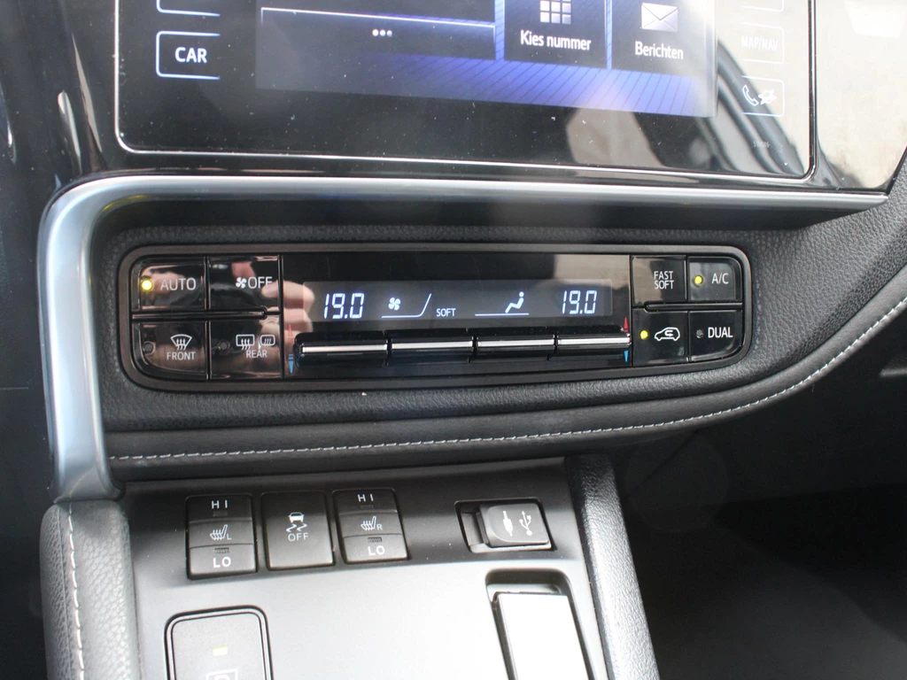 Toyota Auris – foto 25