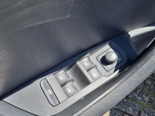 Škoda Karoq – thumbnail 25
