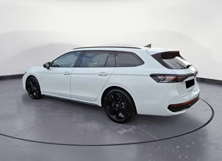 Volkswagen Passat – thumbnail 4