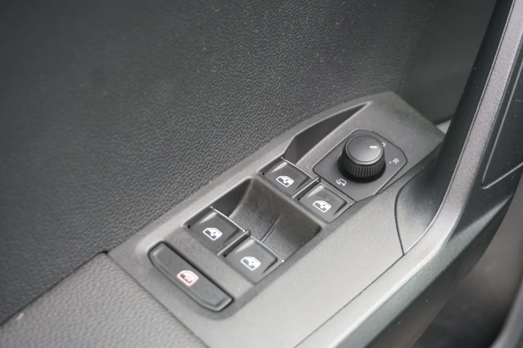 SEAT Arona – foto 16