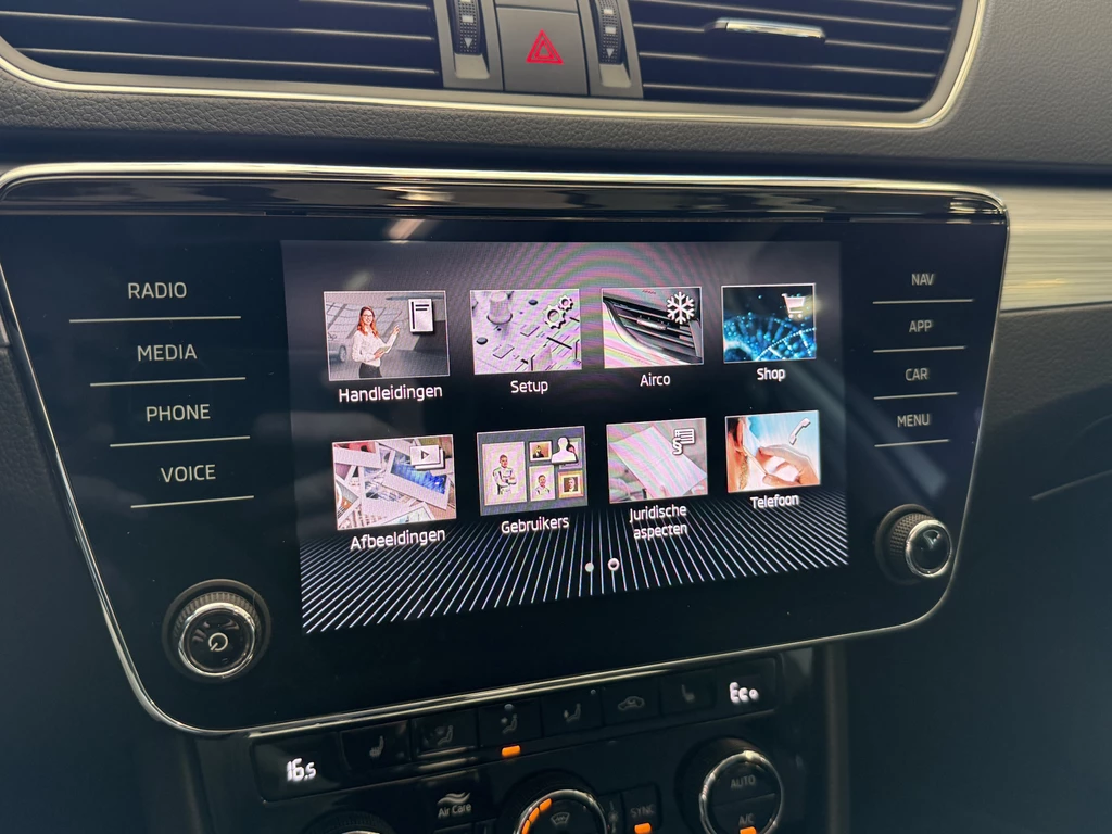 Škoda Superb – foto 38