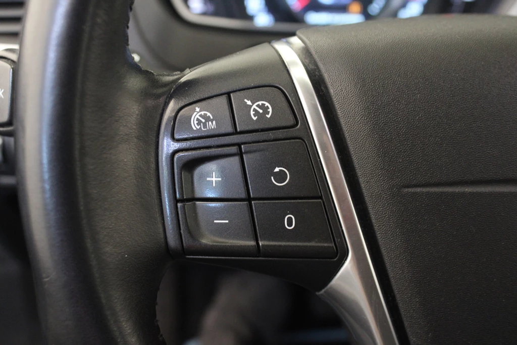 Volvo V40 – foto 15