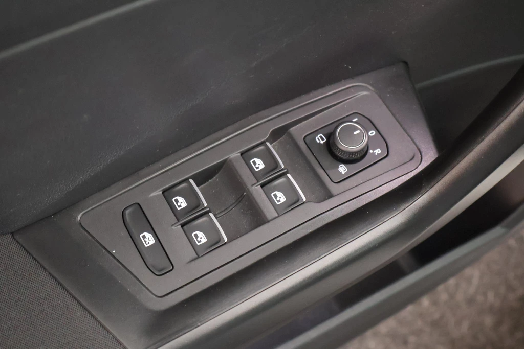 Volkswagen T-Roc – foto 16