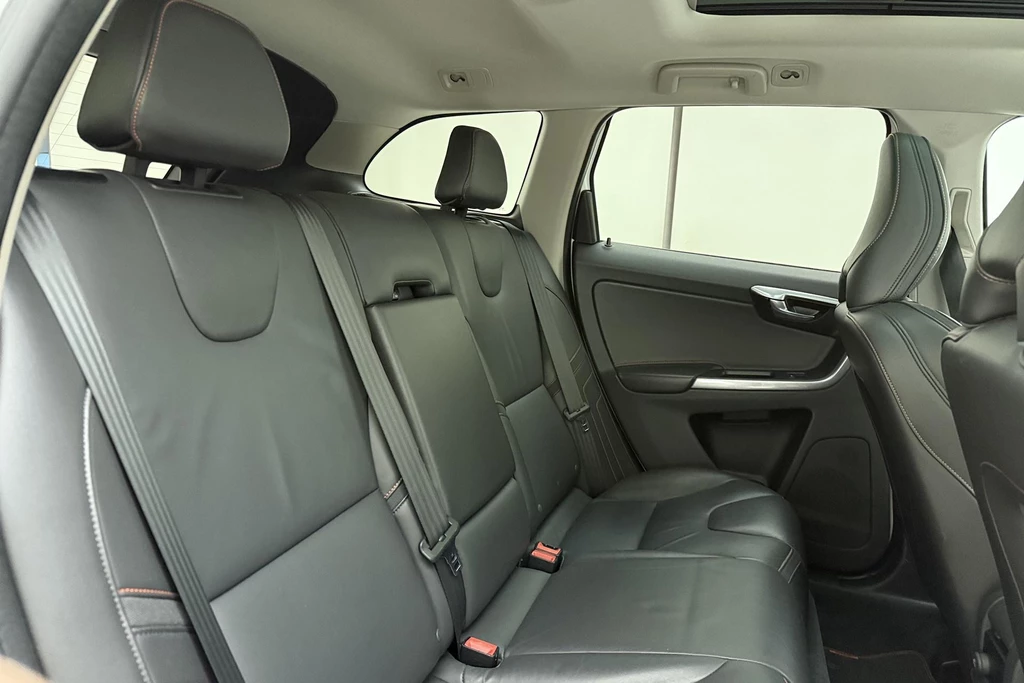 Volvo XC60 – foto 16